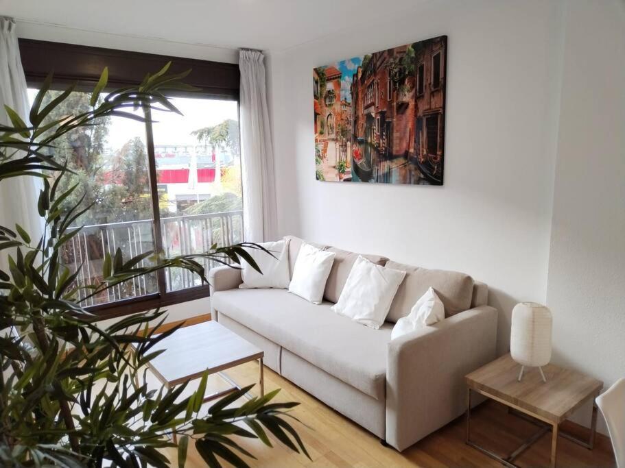 Apartamento amplio, luminoso y confortable. Madrid Exterior foto